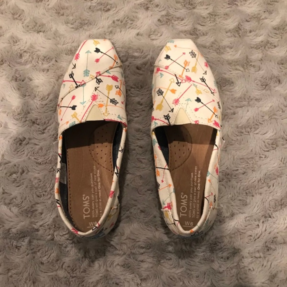 Toms